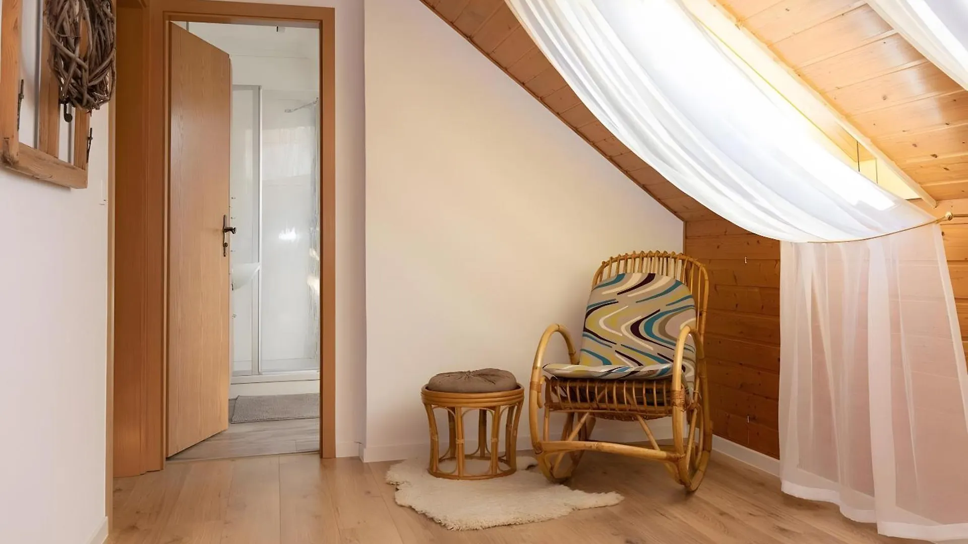 Apartment Ferienwohnung Apfelblüte Burgbernheim