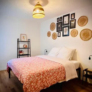 40m2-air Conditioning-elevator-underground Parking-self Checkin! Climatise 40m2-ascenseur-parking Souterrain -arrivee Autonome Apartment Avignon